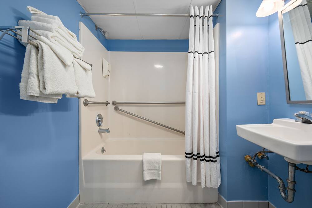 ケイマン スイーツ ホテル 写真