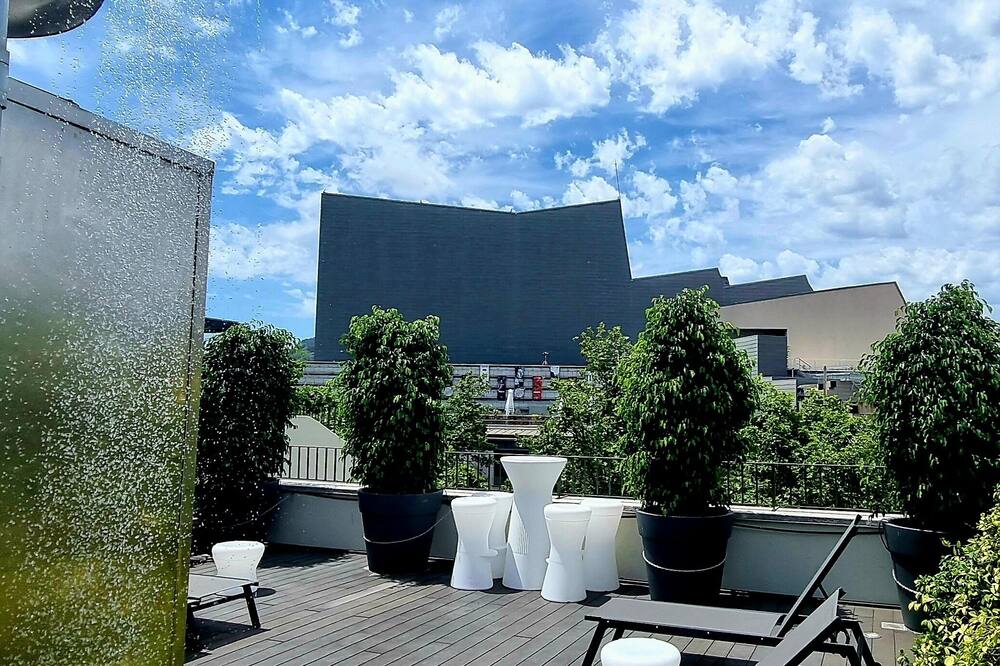 フロール パークズ 写真