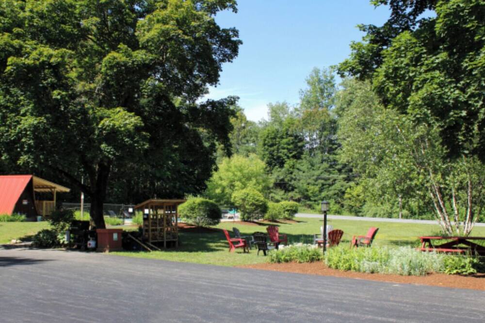 ルーザン コート モーテル 写真