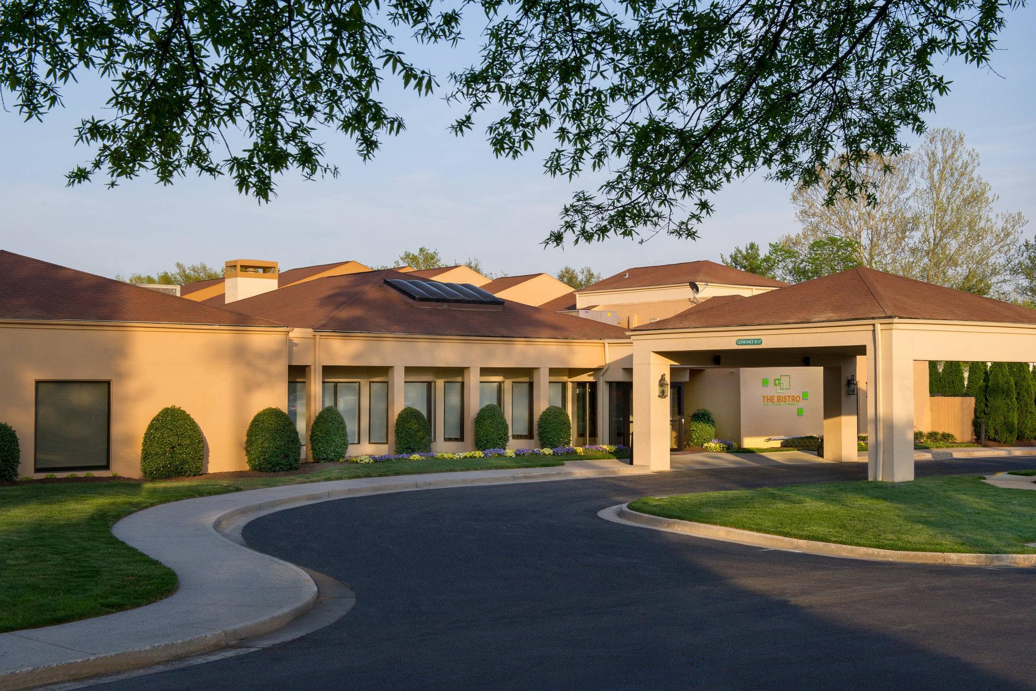 Courtyard by Marriott Richmond West 写真