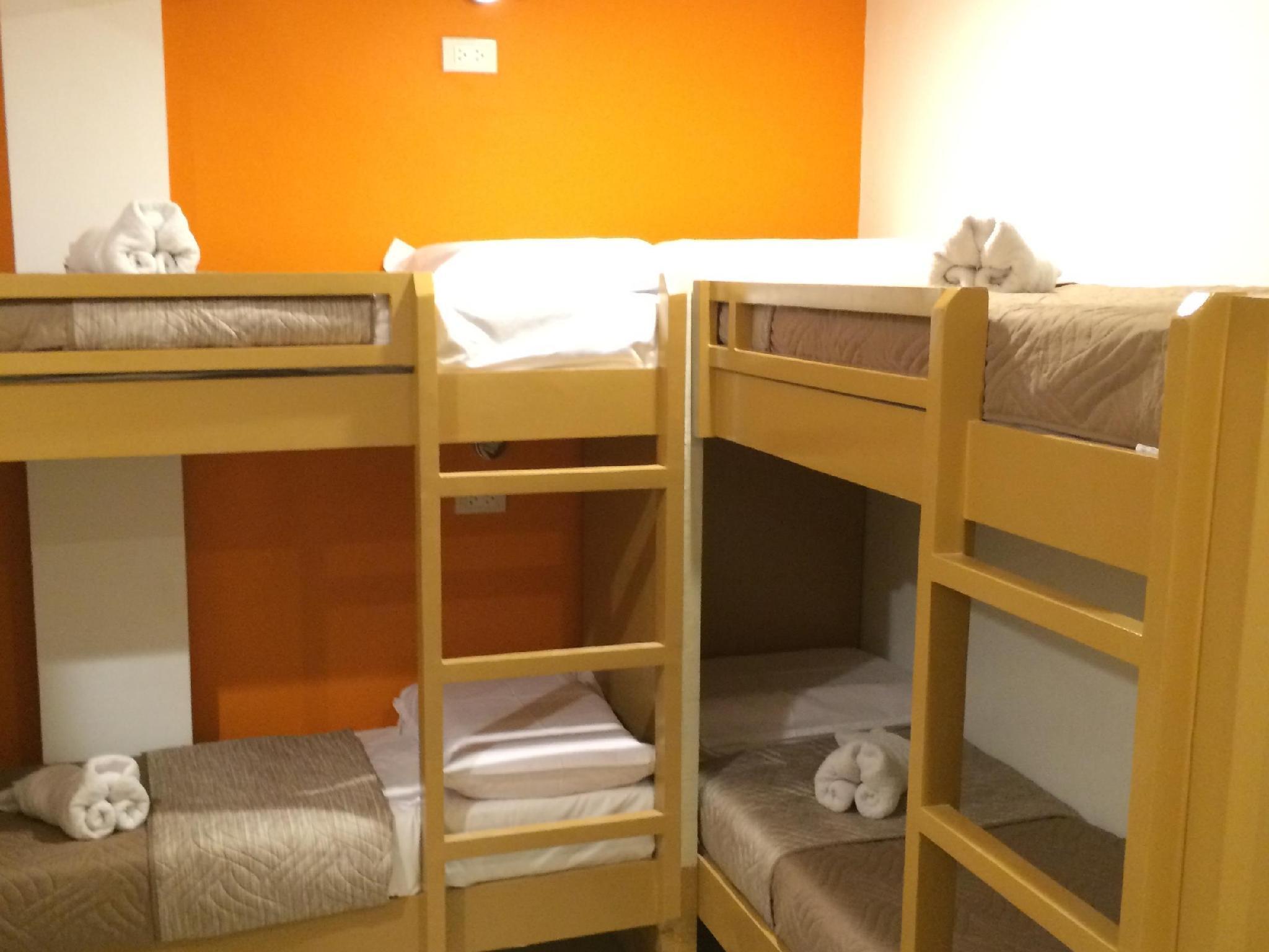 ストーン ハウス ホテル パサイ 写真