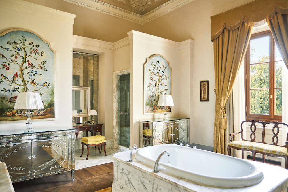 フォーシーズンズ ホテル フィレンツェ 写真