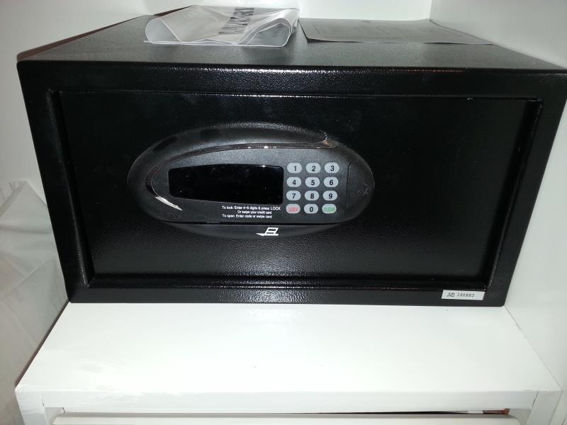 ホテル キャピタル コタ キナバル 写真