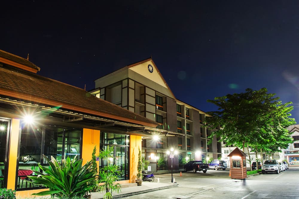 B2 チェンライ ブティック&バジェット 写真