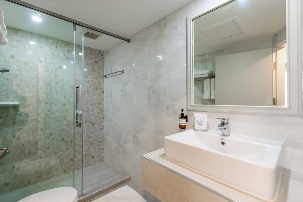 デーワラジ ホテル 写真