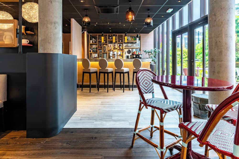 ノボテル スイート ランス サントル 写真