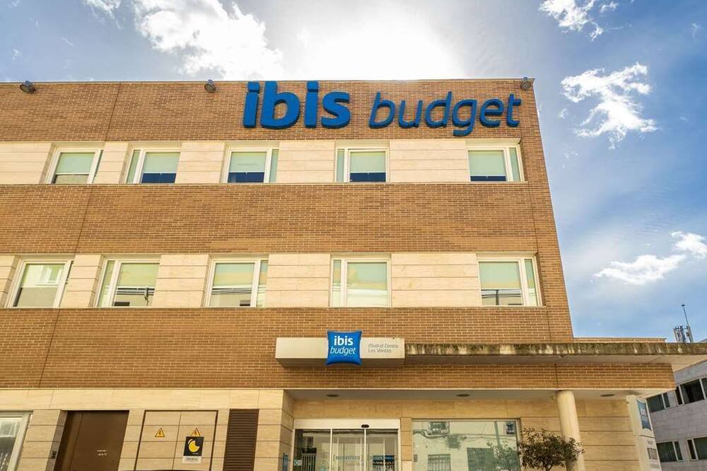 イビス バジェット マドリード セントロ ラス ベンタス 写真