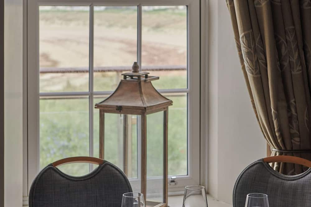 Braye Beach Hotel 写真