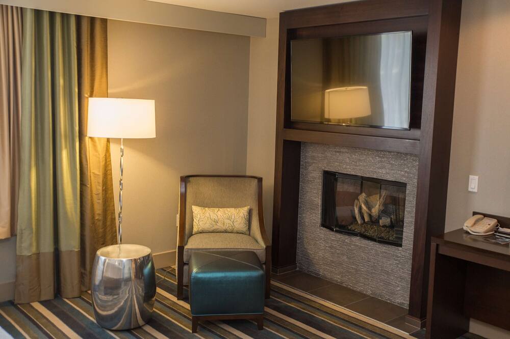 ヒルトン ガーデン イン ロサンゼルス モンテベロ 写真