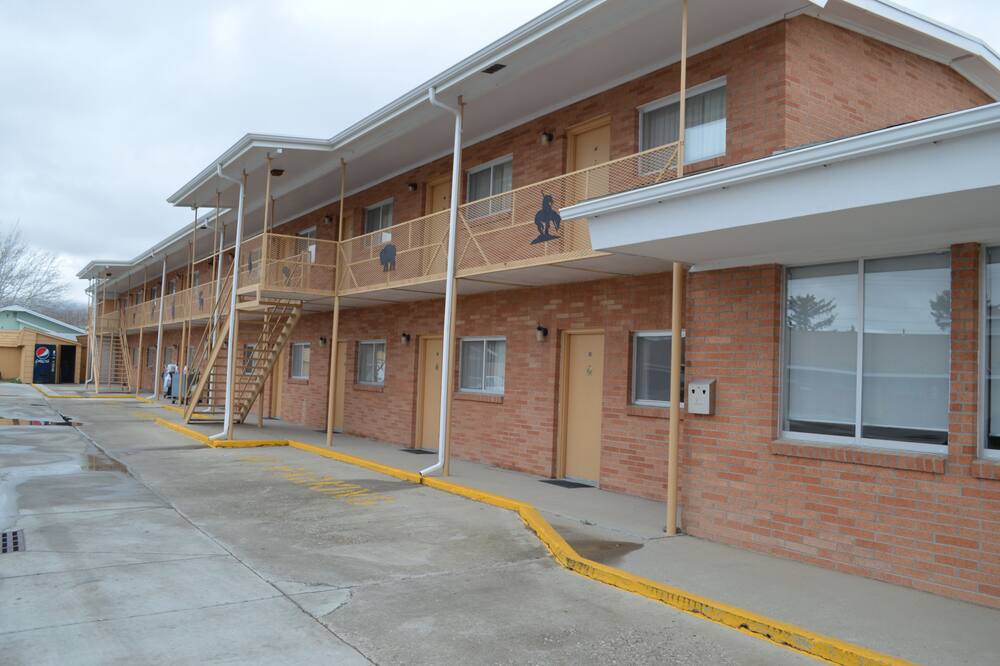 スカイライン モーター イン 写真