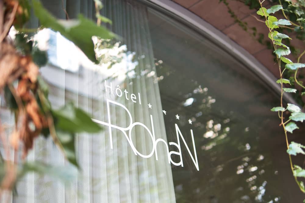 ホテル ロハン 写真