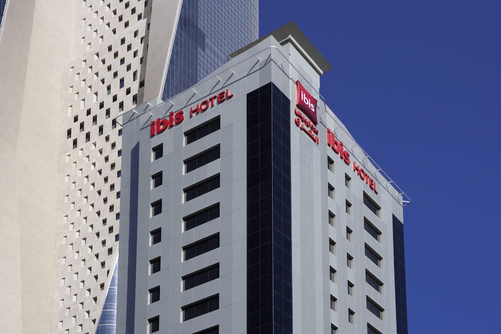 イビス シャルク ホテル 写真