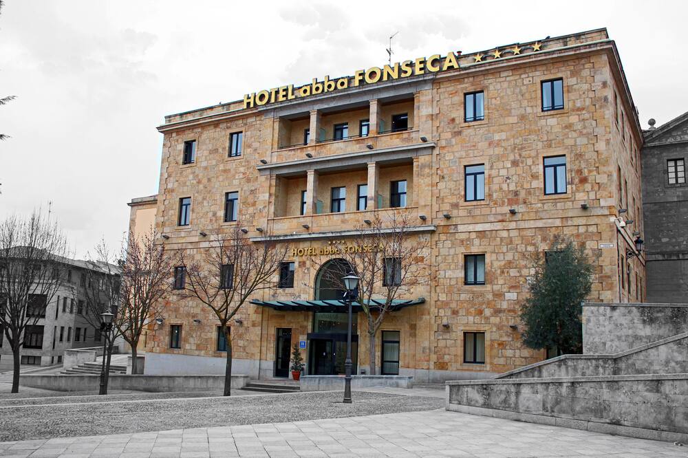 アバ フォンセカ 写真