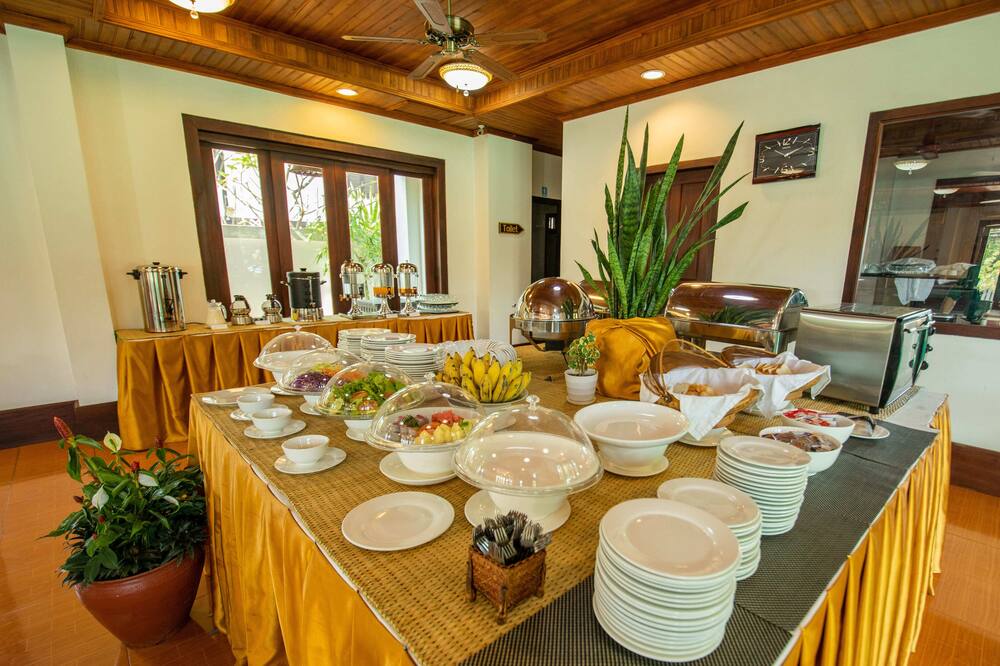 トレジャー ホテル ラオス 写真