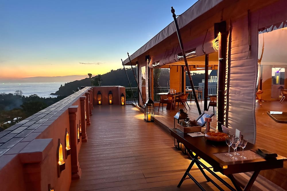 アヴィスタ ハイダウェイ プーケット パトン Mギャラリー 写真