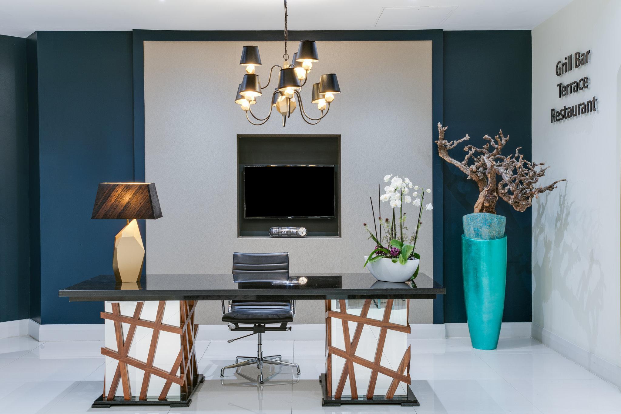 クラウンプラザ ストラトフォード アポン エイヴォン バイ IHG 写真