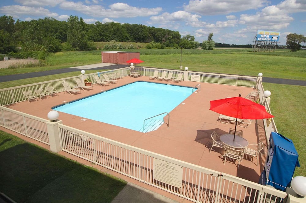 Country Inn & Suites by Radisson, Sandusky South, OH 写真