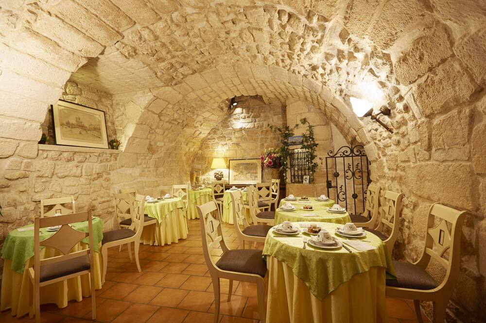 ホテル ボーブール 写真