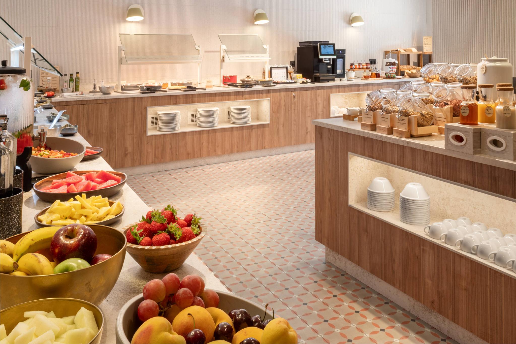 ホテル カタロニア エクセルシア 写真