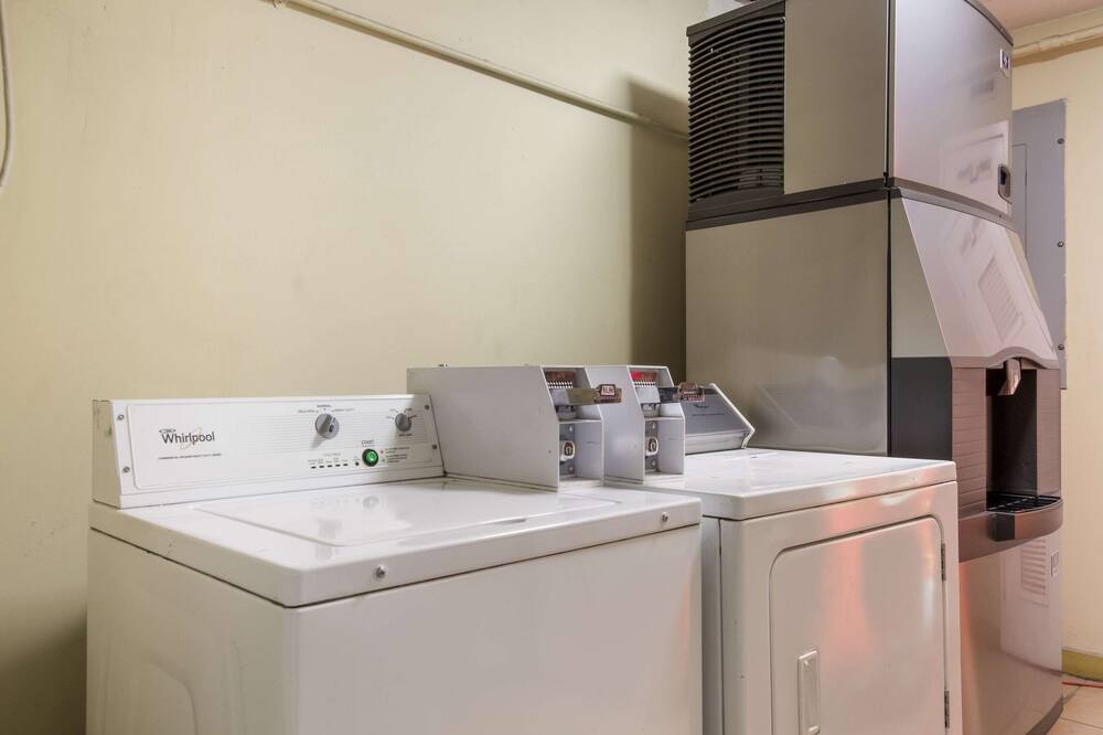 エコノ ロッジ イン & スイーツ 写真