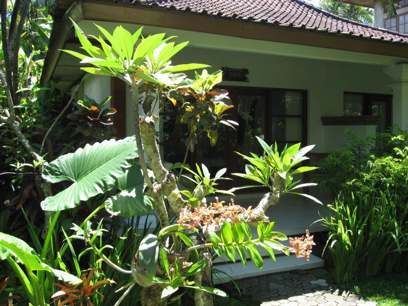 ブミ アユ ホテル 写真