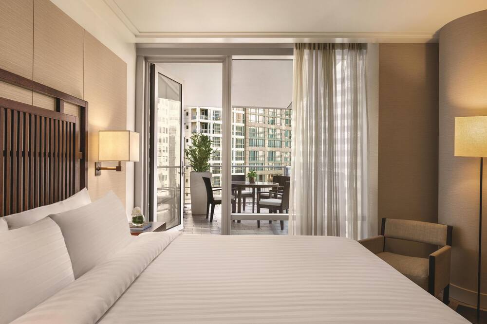 ハイアット バンクーバー ダウンタウン アルバーニ 写真