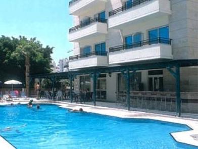 Kapetanios Limassol Hotel