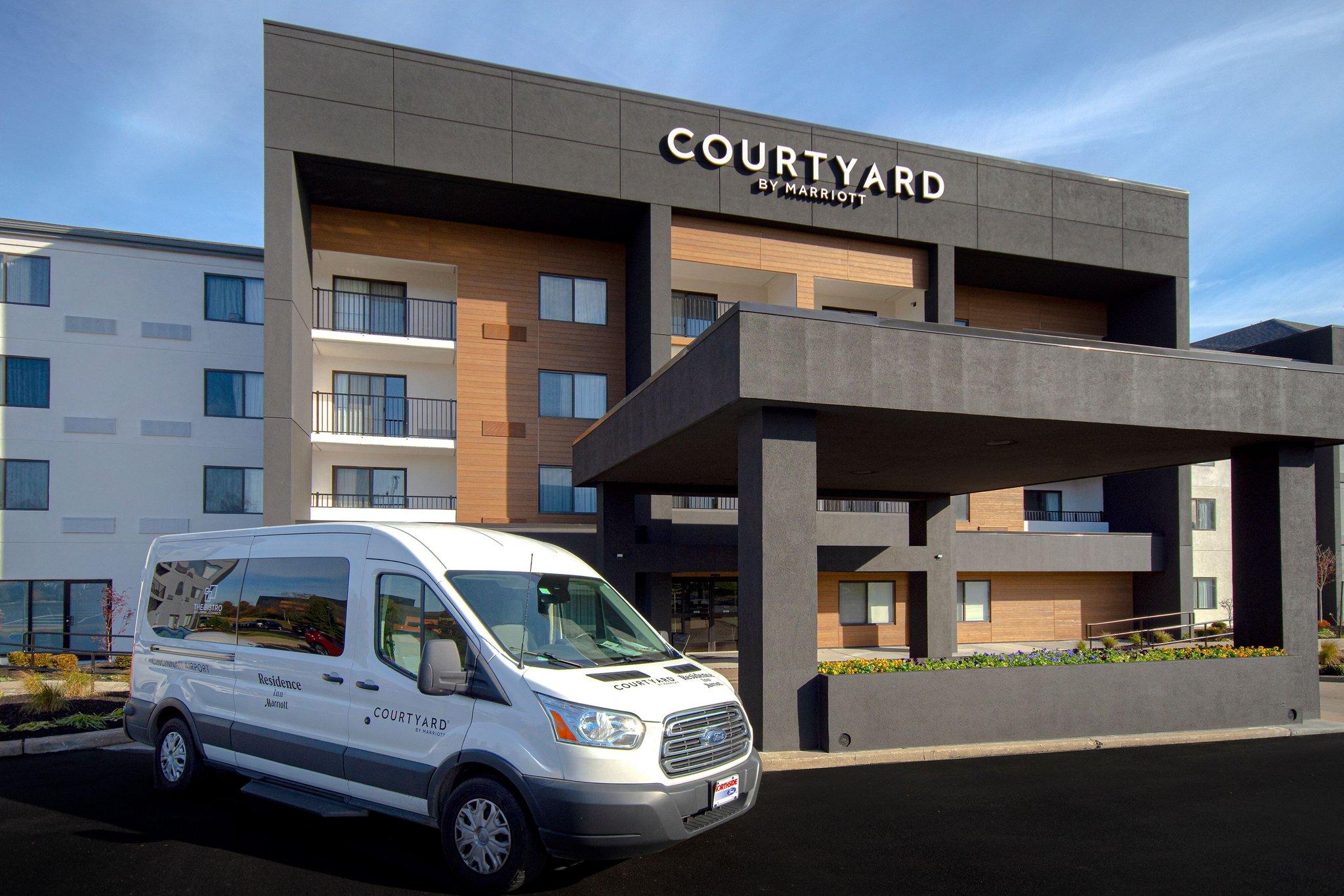 Courtyard by Marriott Cincinnati Airport 写真