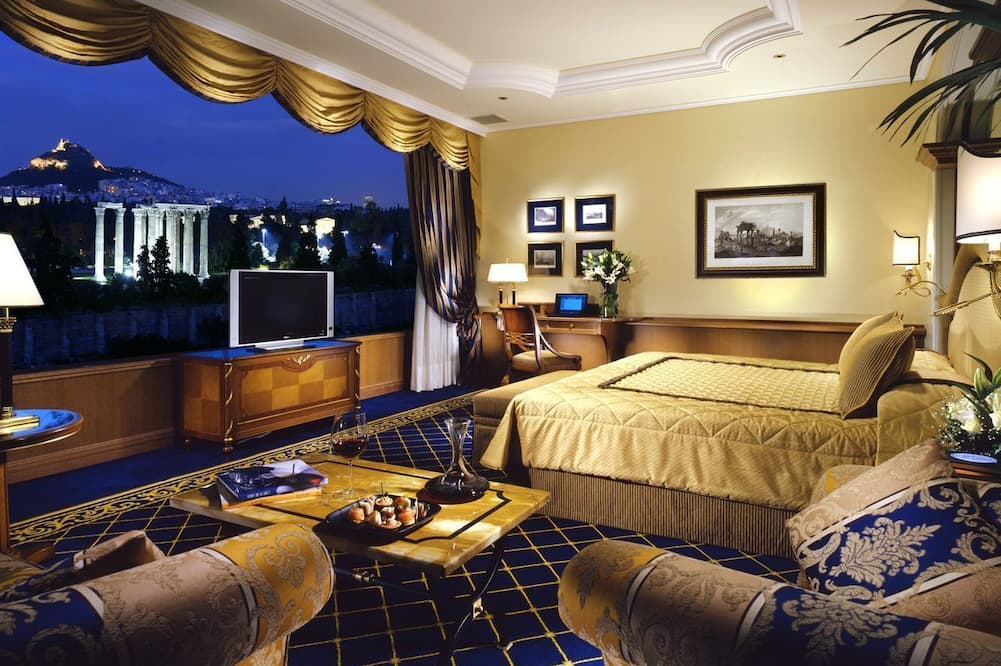 ロイヤル オリンピック ホテル 写真