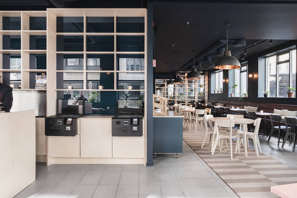 オーガスティン ホテル 写真