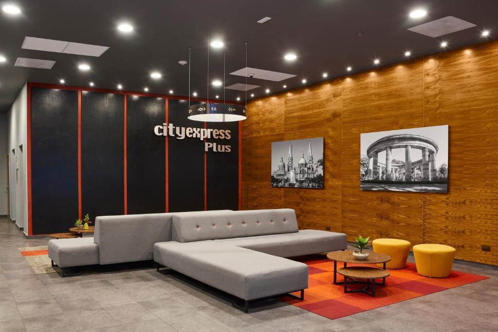 City Express Plus by Marriott Guadalajara Expo 写真