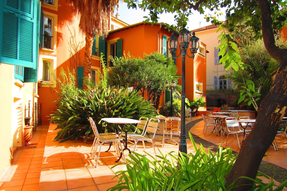 ホテル デュラント 写真