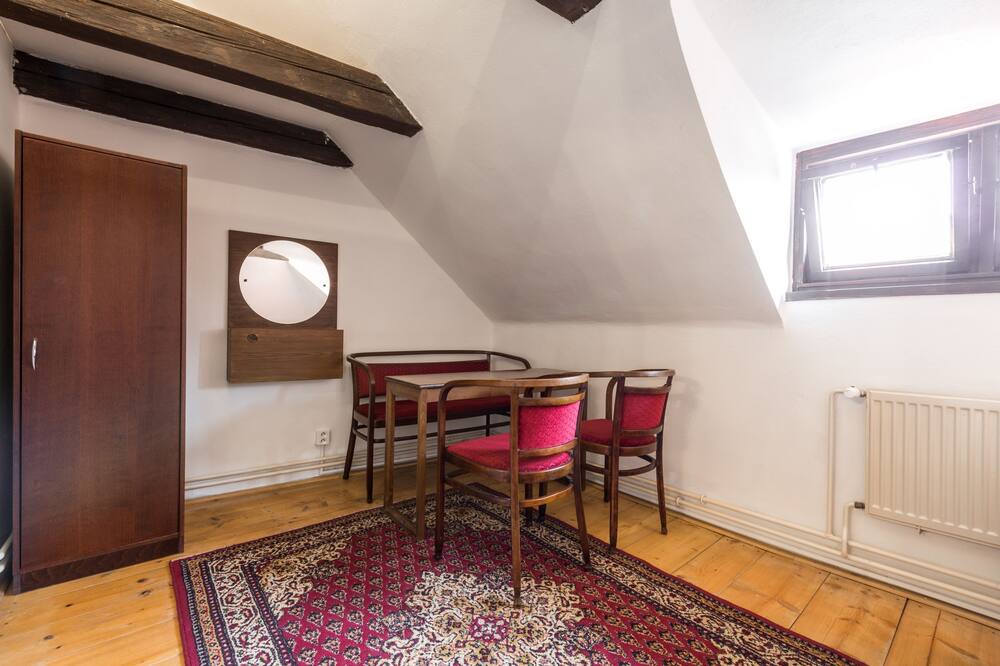 ペンション ディエンツェンホーファー 写真