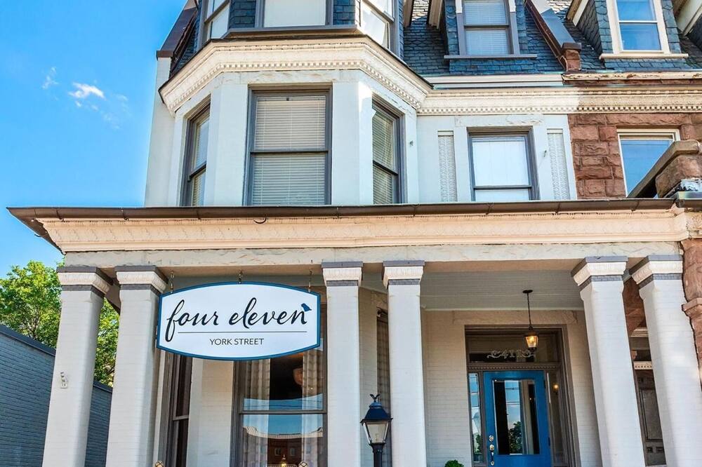 ザ イン アット フォー イレブン ヨーク 写真