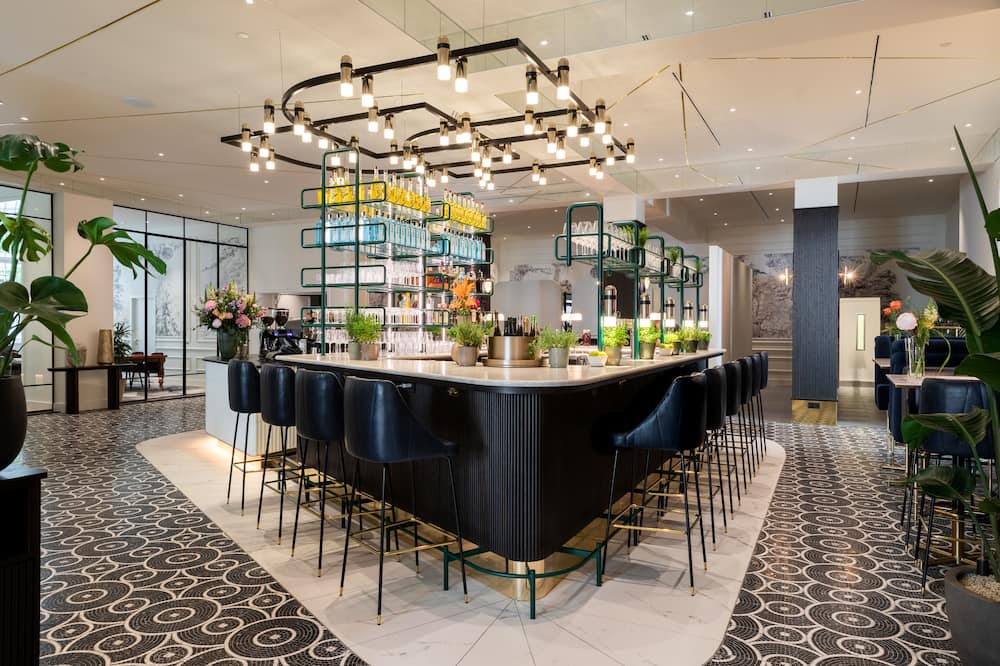 サファイア ハウス アントワープ オートグラフ コレクション 写真