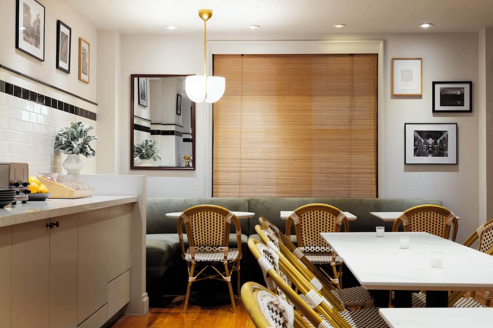 ザ ベイヤード 写真