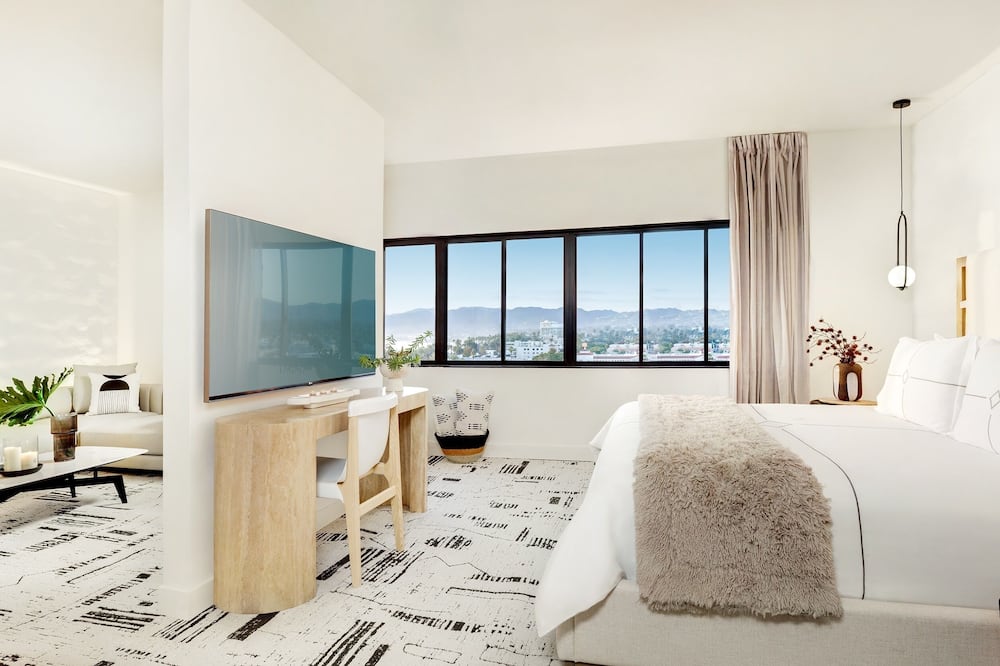 ハントリー サンタ モニカ ビーチ 写真