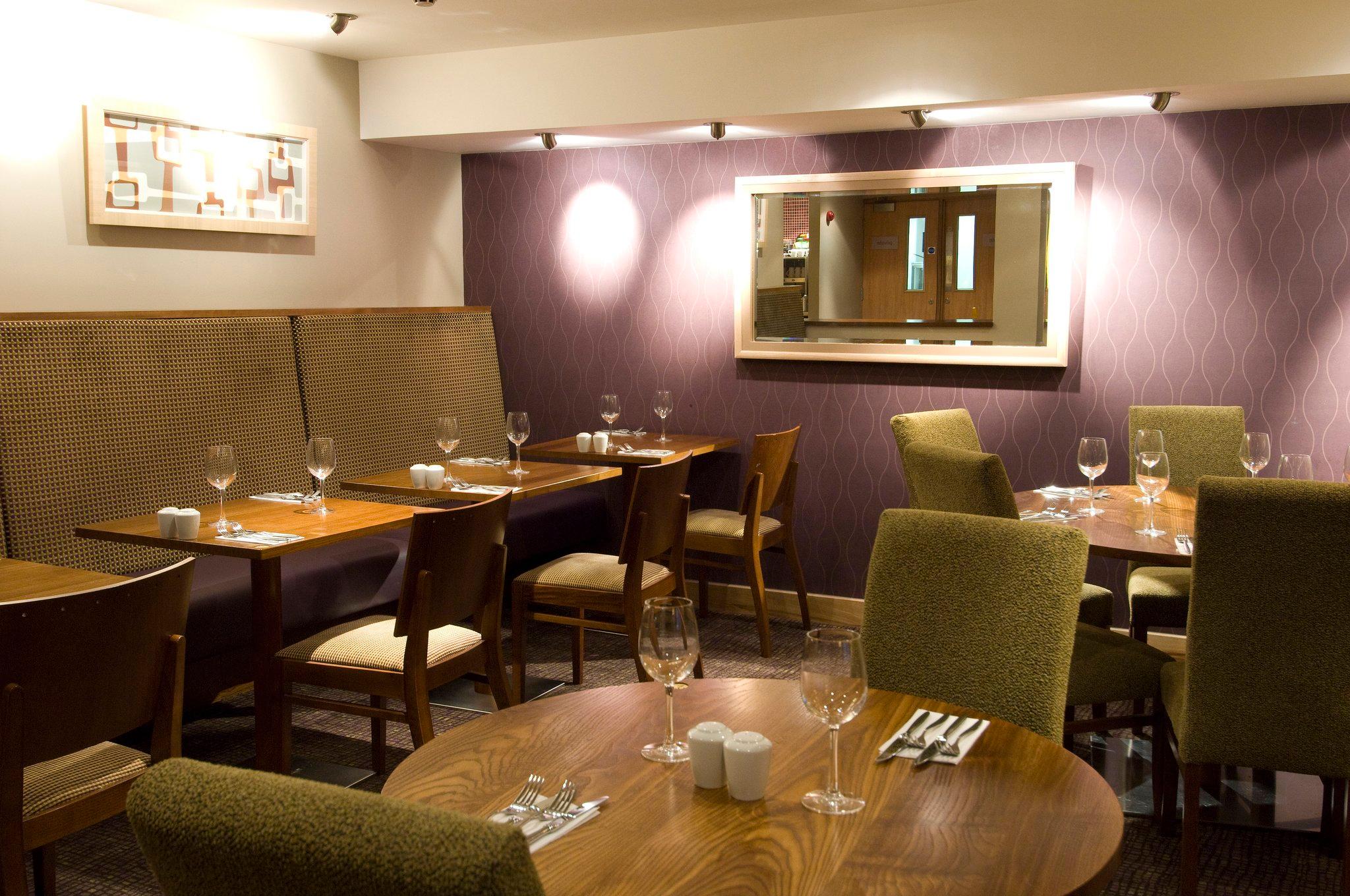 プレミア イン ロンドン ヴィクトリア 写真