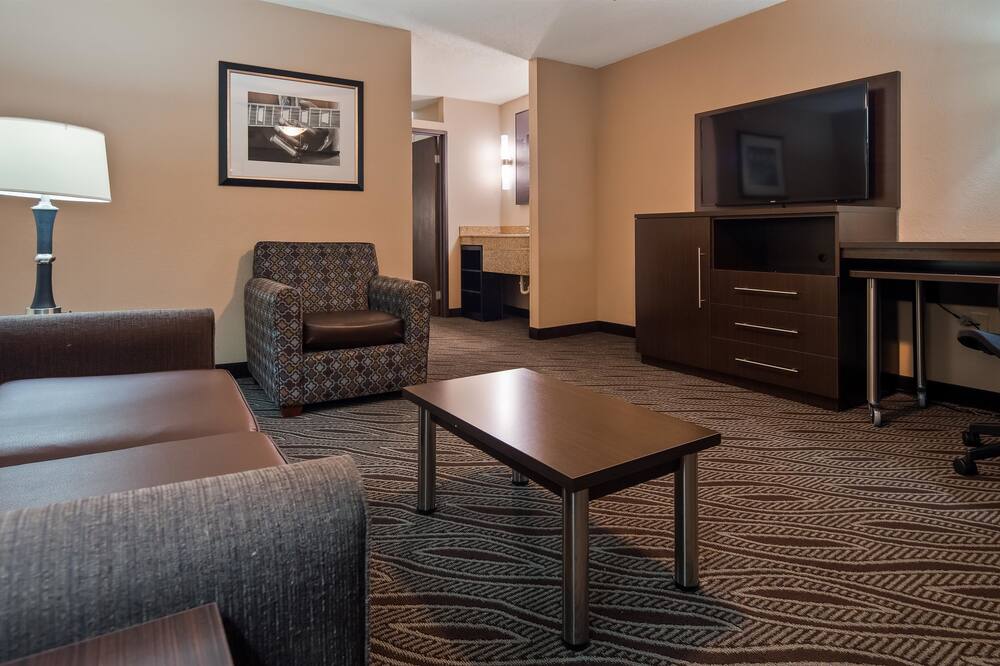 Best Western Plus Galleria Inn & Suites 写真
