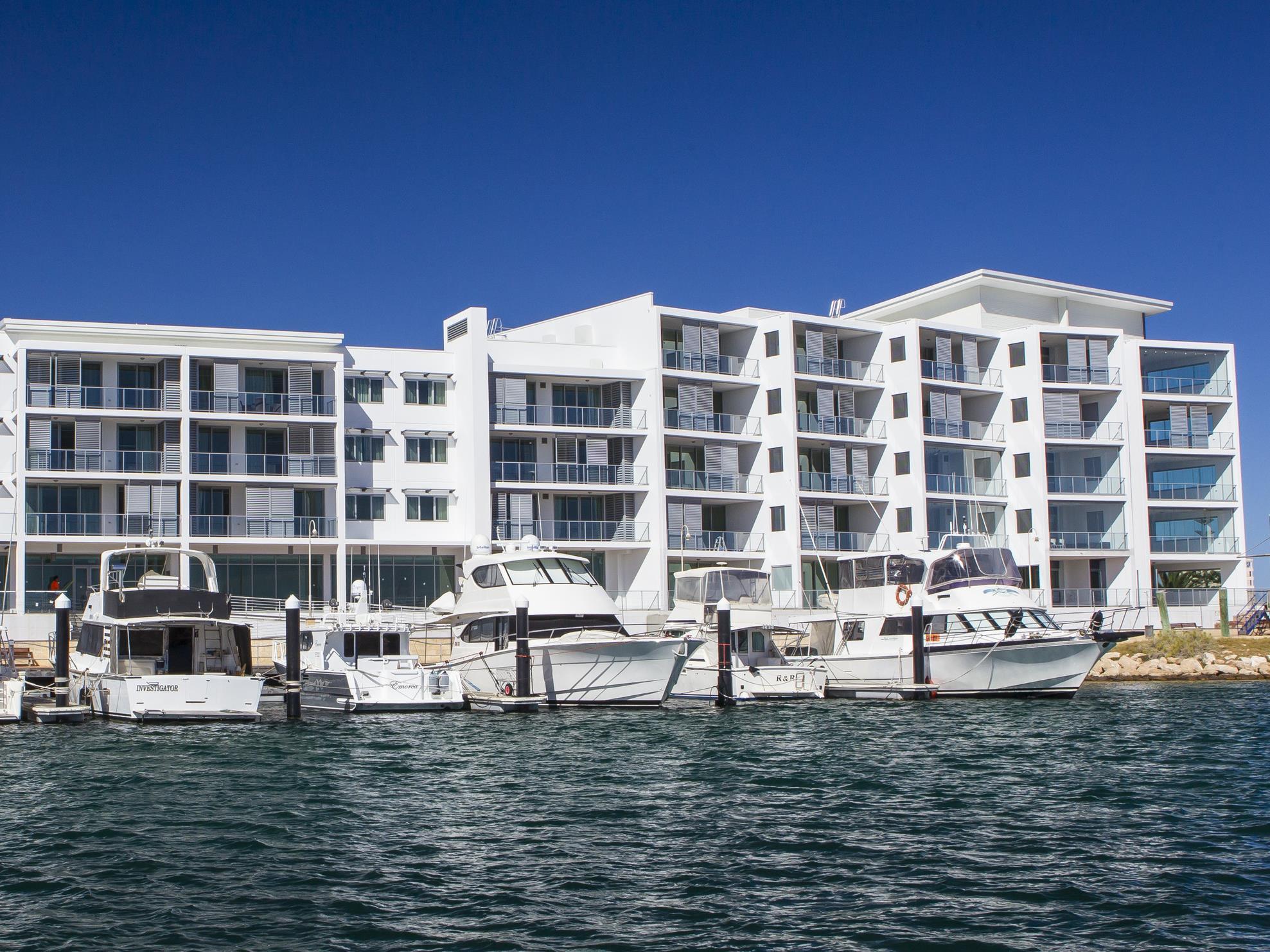 マントラ ジェラルトン 写真