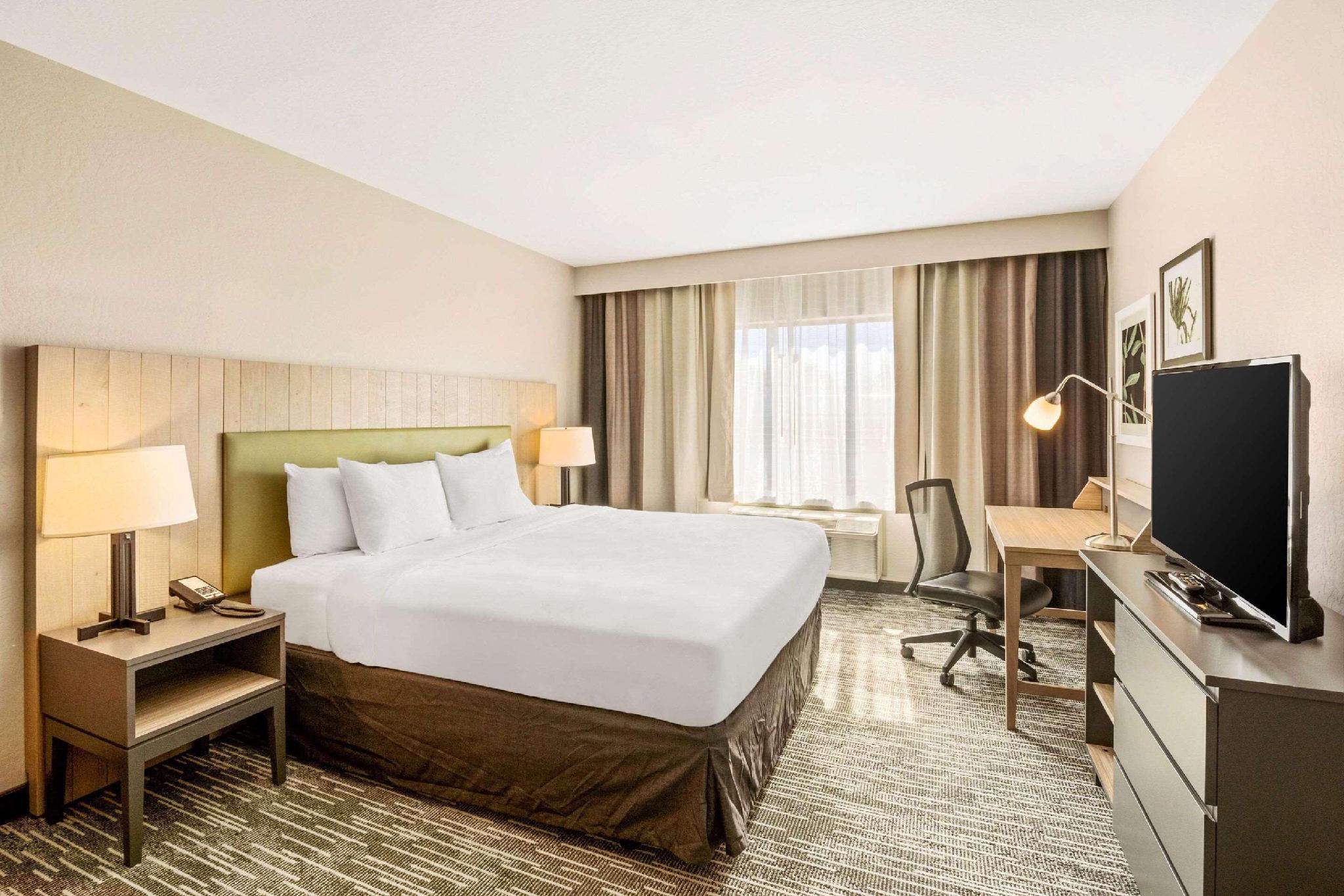 カントリー イン & スイーツ、ラディソン フラッグスタッフ ダウンタウン アリゾナ 写真