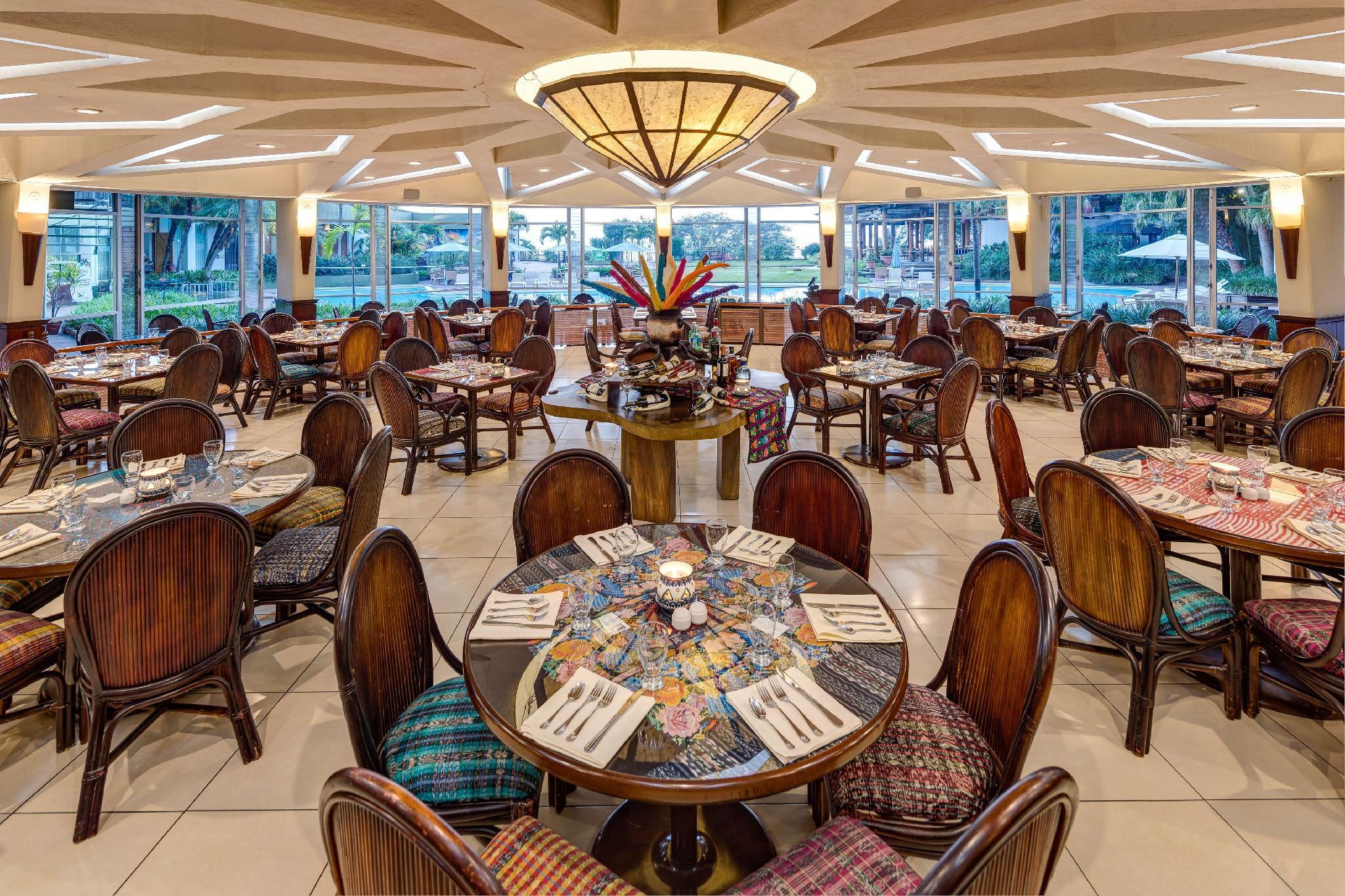 ポルタ ホテル デル ラゴ 写真