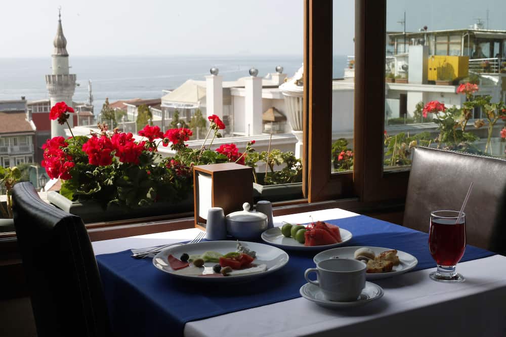 メヴラナ ブティック ホテル 写真