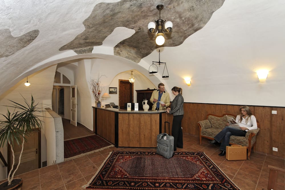 ホテル コンヴィツェ 写真