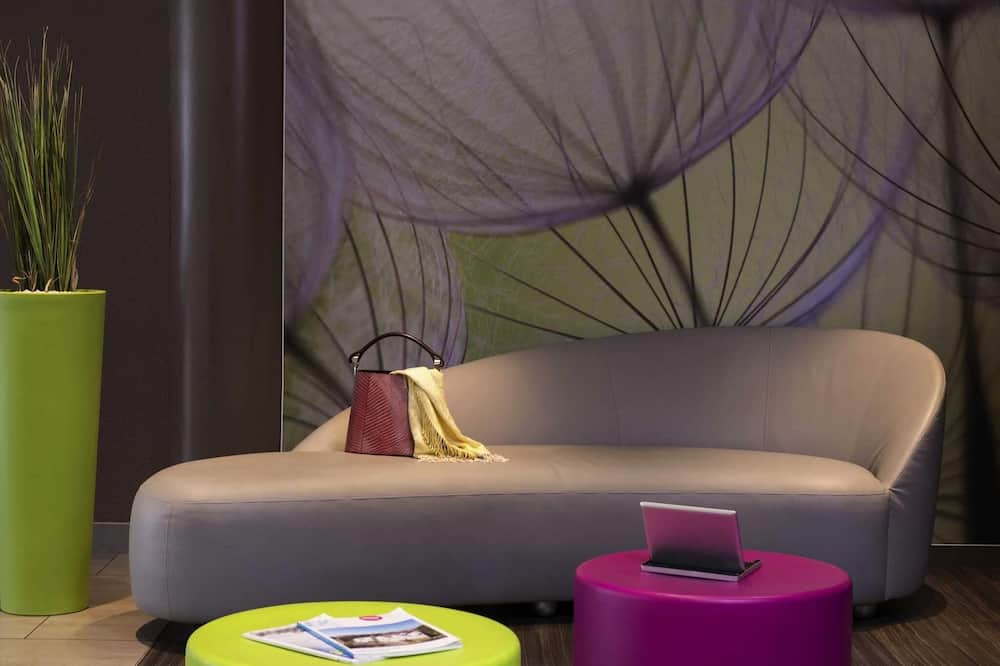 イビス スタイルズ パリ ロワシー CDG 写真