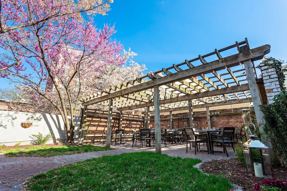 ザ イン アット フォー イレブン ヨーク 写真