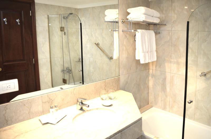 アメリカス タワーズ ホテル 写真