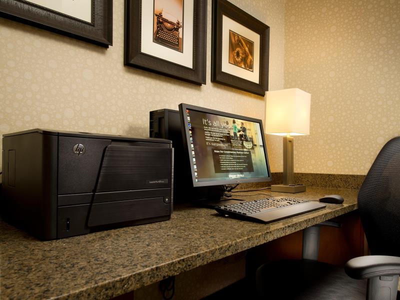 Drury Plaza Hotel Valdosta 写真