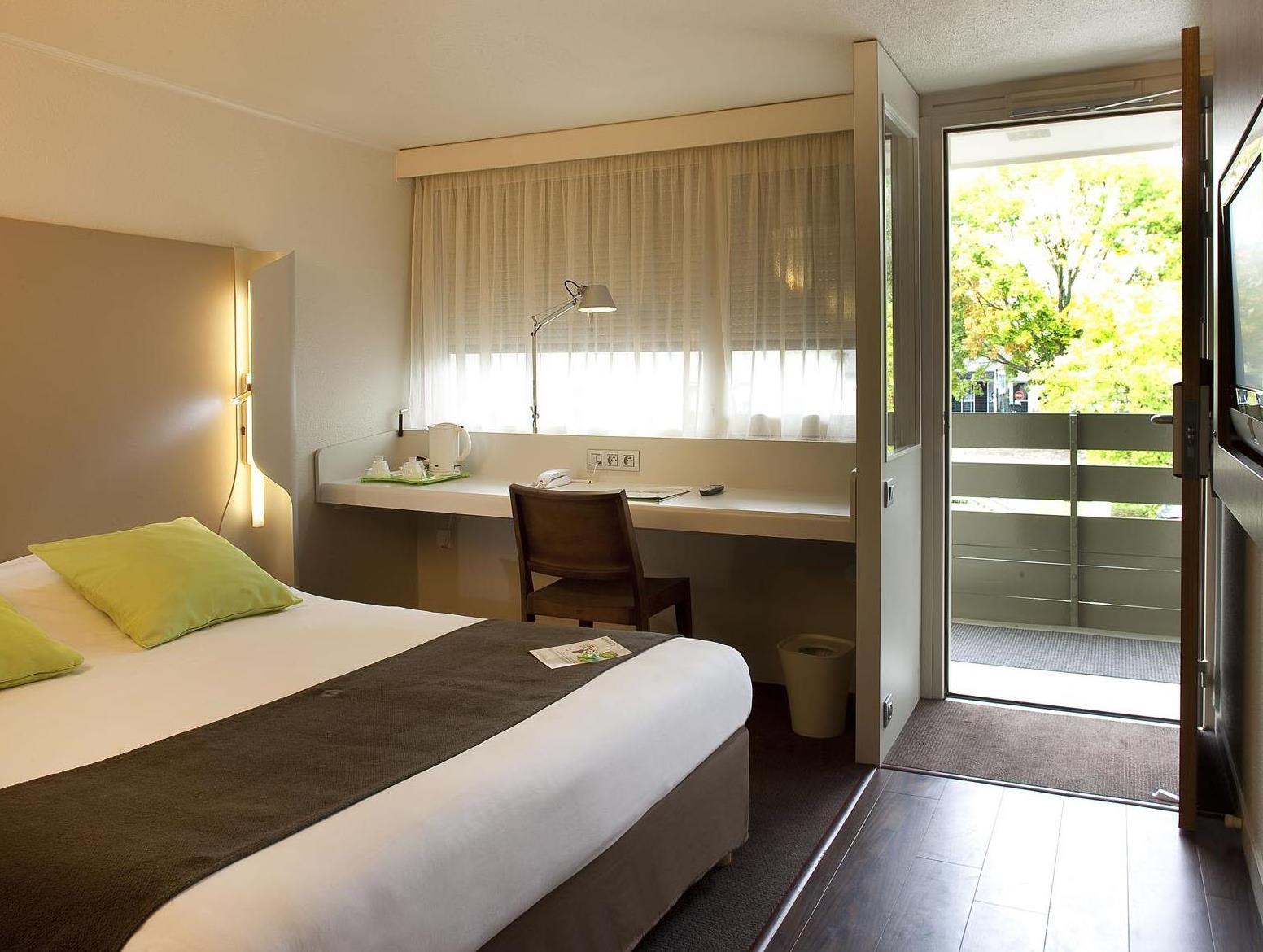 カンパニール ビアリッツ ホテル 写真