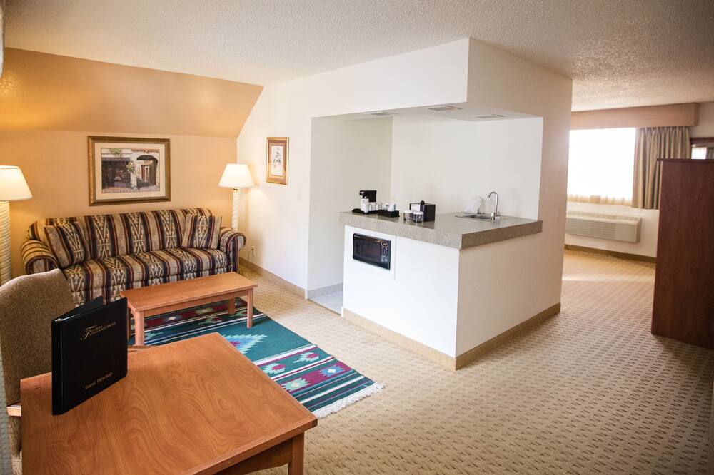 ツイン ピークス ロッジ & ホット スプリングス 写真